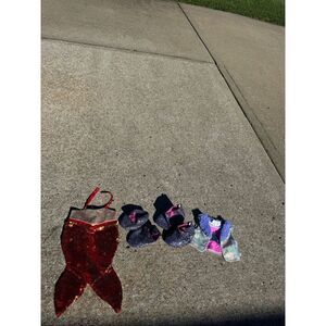 Build a bear clothing bundle with shoes